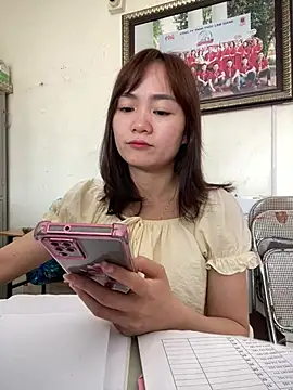 Bana-gibee online show from 04-20-26, 01:52