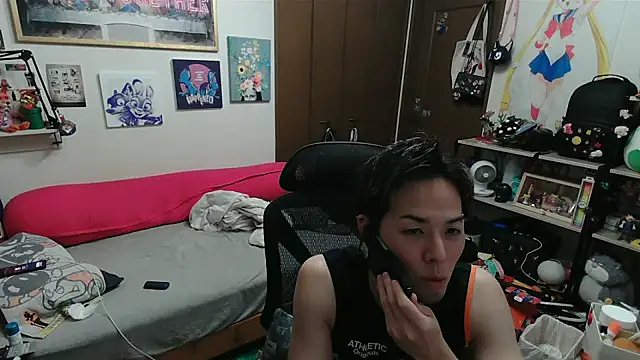 Snapshot of ippei0001 chatting on 07-11-26, 02:53 ippei0001 online show from 07-11-26, 02:53