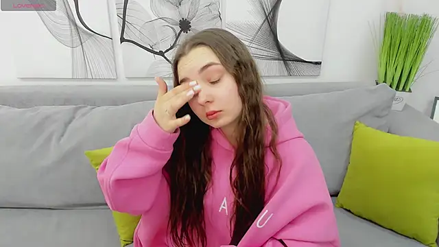 DianaHeath online show from 04-05-26, 11:35