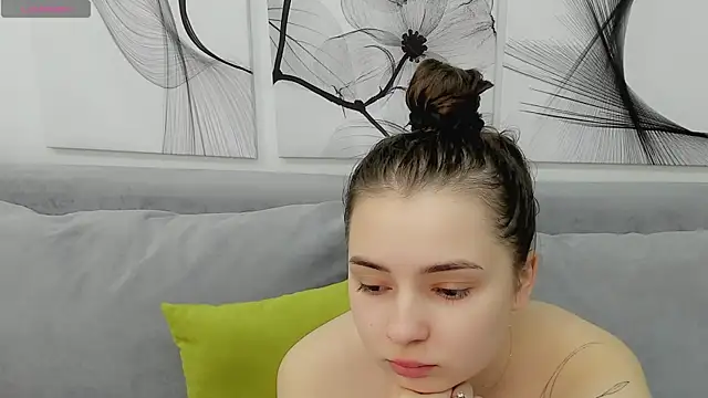 DianaHeath online show from 04-07-26, 10:20