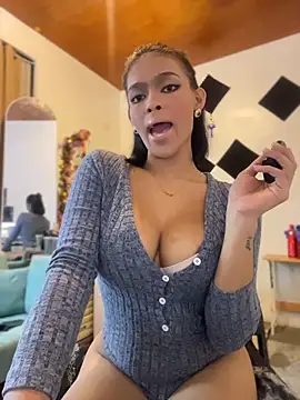 miapasitaa online show from 12-21-25, 07:43