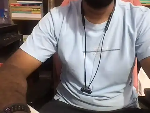 KingCobra 07 online show from 05-18-26, 03:02
