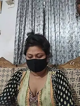 Snapshot of munni-506 chatting on 06-22-26, 05:43 munni-506 online show from 06-22-26, 05:43