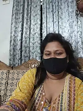 Snapshot of munni-506 chatting on 06-28-26, 05:41 munni-506 online show from 06-28-26, 05:41
