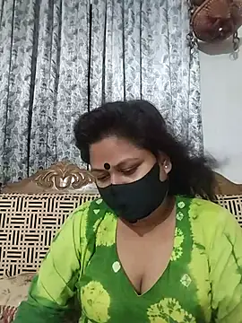 Snapshot of munni-506 chatting on 07-08-26, 06:01 munni-506 online show from 07-08-26, 06:01