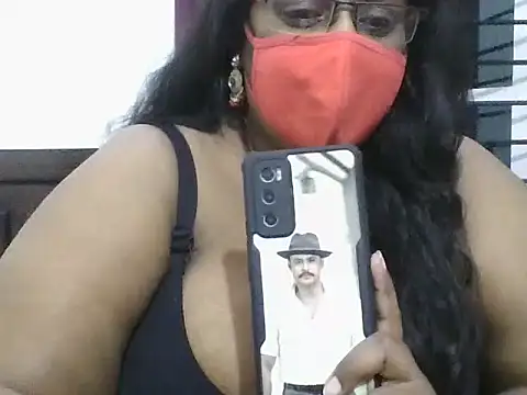 hootypriya online show from 03-05-26, 05:42