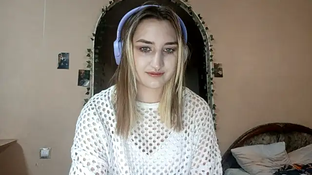 Snapshot of Anabree chatting on 11-05-25, 09:09 Anabree online show from 11-05-25, 09:09