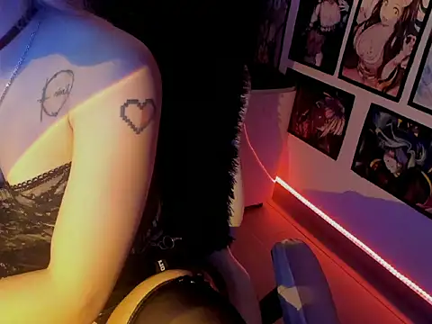 LilithMyers online show from 12-02-25, 04:40