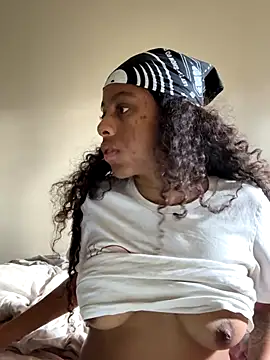 softgirlmedusa online show from 11-15-25, 06:48