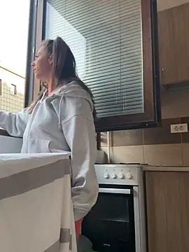 EdaQueen online show from 03-11-26, 03:18