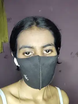 Snapshot of Thaper_Meera2 chatting on 05-14-26, 02:46 Thaper Meera2 online show from 05-14-26, 02:46