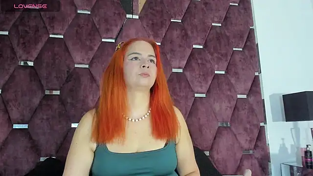 Snapshot of RossMildrey chatting on 07-20-26, 12:29 RossMildrey online show from 07-20-26, 12:29