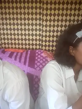 Freakingromance online show from 04-08-26, 06:57