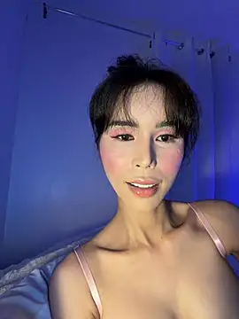 miss ditey09 online show from 04-16-26, 09:39