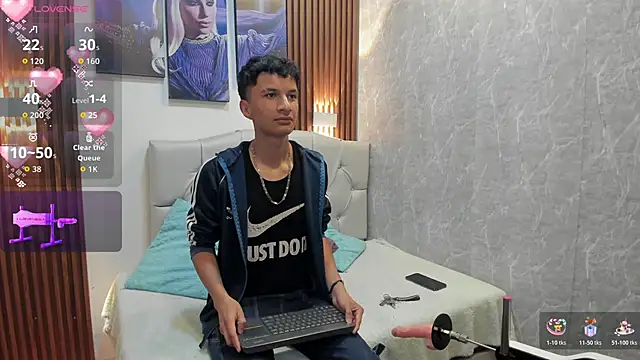 Elian Julian online show from 11-08-25, 08:07