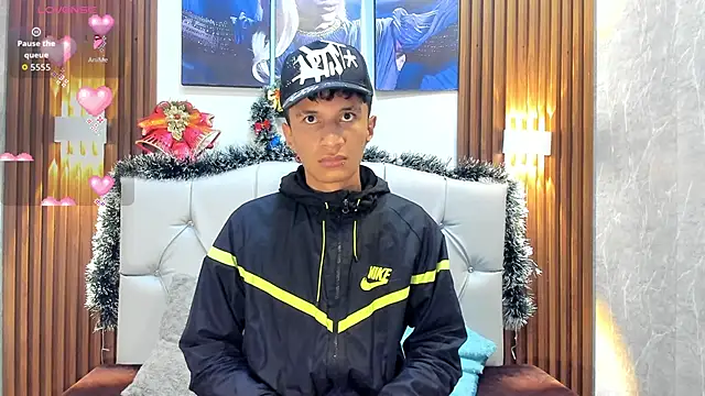 Elian Julian online show from 11-21-25, 12:32