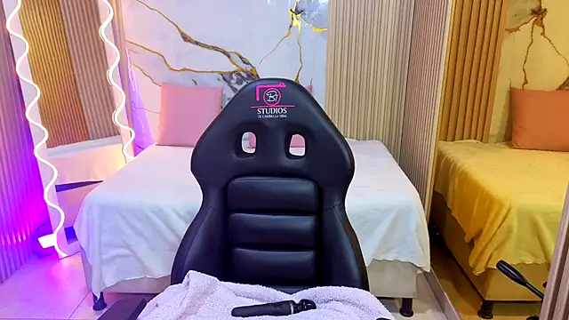 Sandyy tay online show from 07-08-26, 03:00