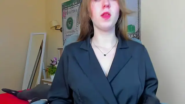 Nesie-Stoun online show from 12-22-25, 09:39