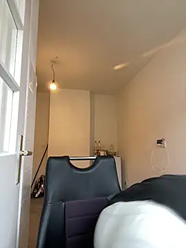 MorenoVelvet online show from 01-17-26, 02:11