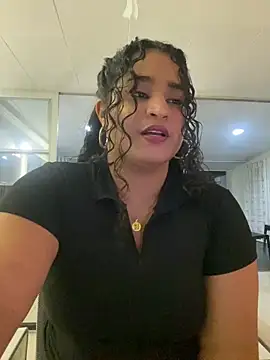 Snapshot of alana-silva chatting on 04-19-26, 01:27 alana-silva online show from 04-19-26, 01:27