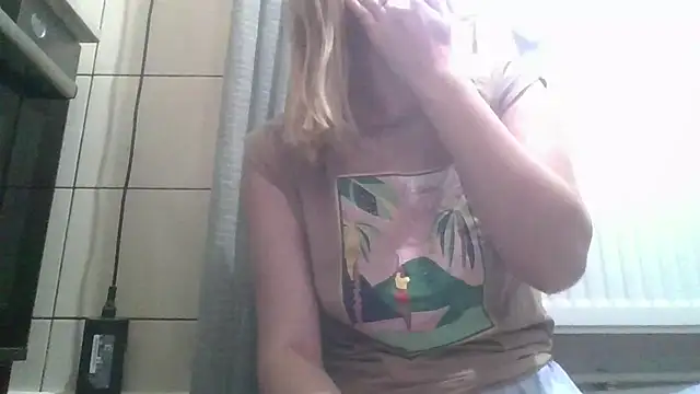 Snapshot of dirty_sasha00 chatting on 05-15-26, 02:51 dirty sasha00 online show from 05-15-26, 02:51