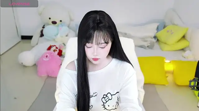 Nina37 online show from 01-19-26, 08:51