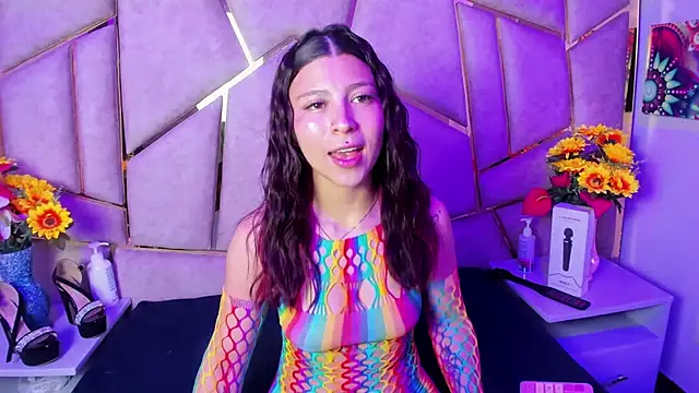 Snapshot of MelanyAss_ chatting on 11-08-25, 03:01 MelanyAss online show from 11-08-25, 03:01