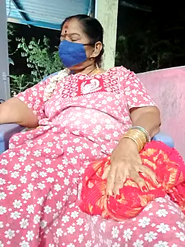 Snapshot of savithasree chatting on 04-29-26, 05:52 savithasree online show from 04-29-26, 05:52