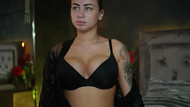 AmeliaJupiter online show from 11-18-25, 10:36