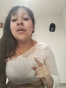 Snapshot of sweety_sophie chatting on 11-11-25, 03:34 sweety sophie online show from 11-11-25, 03:34