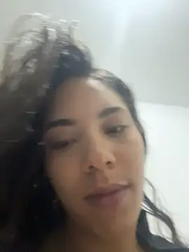 catee martinez online show from 11-14-25, 04:44