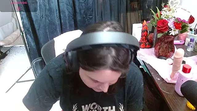 Snapshot of Salacious_Sage chatting on 02-15-26, 07:43 Salacious Sage online show from 02-15-26, 07:43