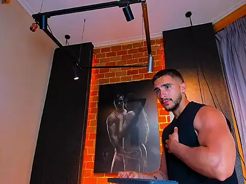 Scottfishcer1 online show from 11-10-25, 07:02