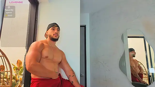 Scottfishcer1 online show from 03-27-26, 07:13