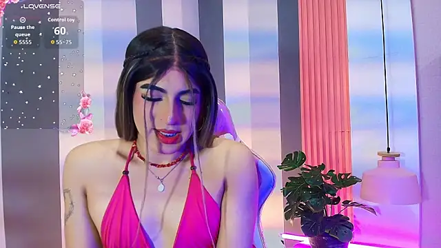 camii raux online show from 12-20-25, 03:46