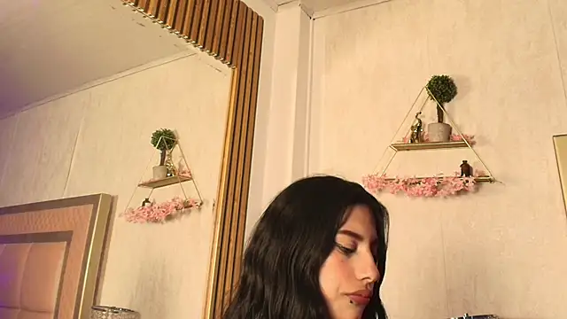 Madhison 5 online show from 03-02-26, 12:23