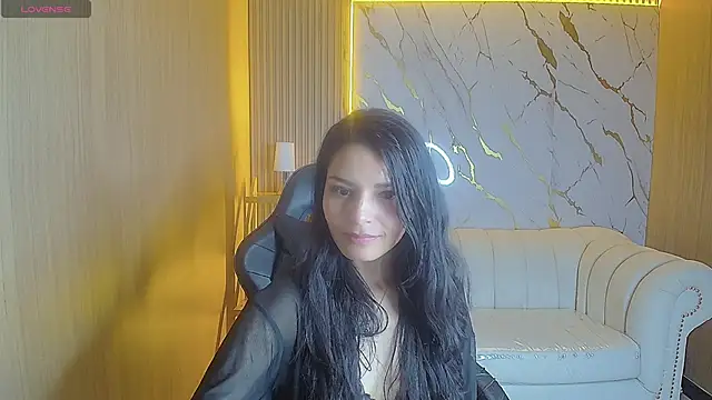 Snapshot of Valery_tf chatting on 02-07-26, 08:34 Valery tf online show from 02-07-26, 08:34