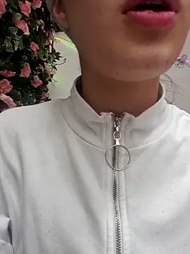 Celeste Moretti online show from 12-17-25, 01:39