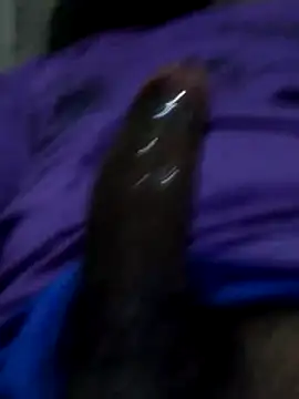 Snapshot of Alvaroz1992 chatting on 03-04-26, 02:28 Alvaroz1992 online show from 03-04-26, 02:28