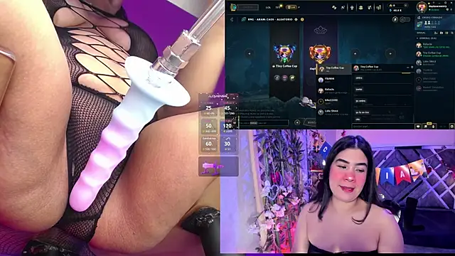 Snapshot of DaphneContry chatting on 06-23-26, 04:43 DaphneContry online show from 06-23-26, 04:43
