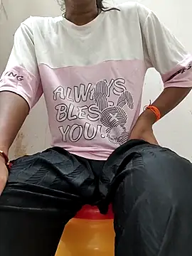 Isha kumari 69 online show from 03-08-26, 03:38