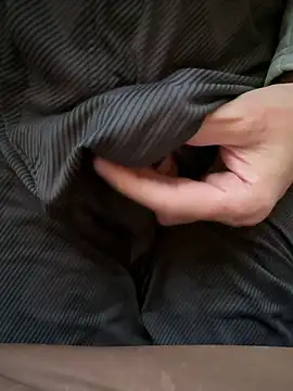 Snapshot of houkeiboy78 chatting on 02-19-26, 09:33 houkeiboy78 online show from 02-19-26, 09:33