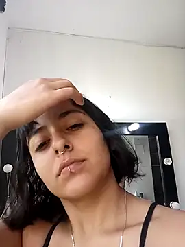 Snapshot of Die-kattyy chatting on 11-08-25, 09:35 Die-kattyy online show from 11-08-25, 09:35