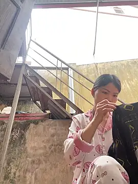 Beolulu online show from 02-24-26, 01:58