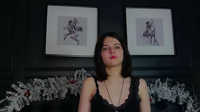 Ruby de Cherry online show from 12-15-25, 12:31