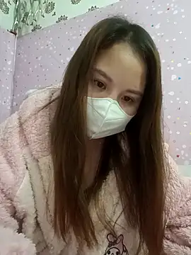 linh-xinh18 online show from 11-20-25, 06:07