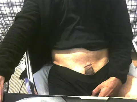 ellsaBunny online show from 11-18-25, 03:38