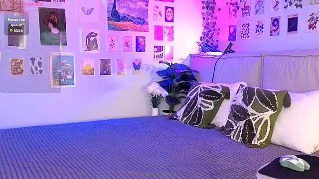 Snapshot of CindyMoriLove chatting on 05-08-26, 05:46 CindyMoriLove online show from 05-08-26, 05:46