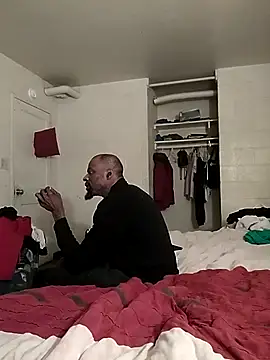 SITHANDRAH online show from 11-13-25, 05:06