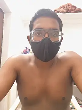 Snapshot of Thick-Tease chatting on 11-13-25, 07:35 Thick-Tease online show from 11-13-25, 07:35